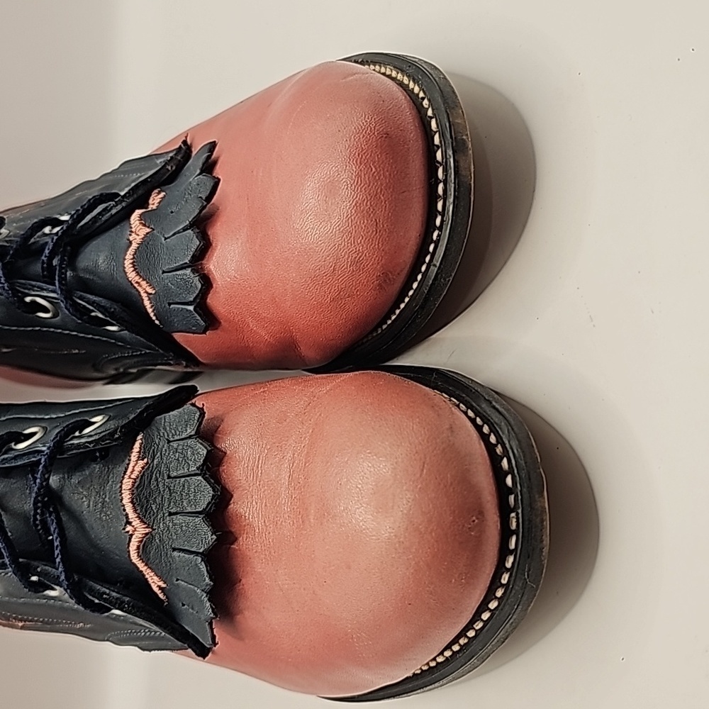 Laredo lace up boots, 9.5M - Picture 2 of 7